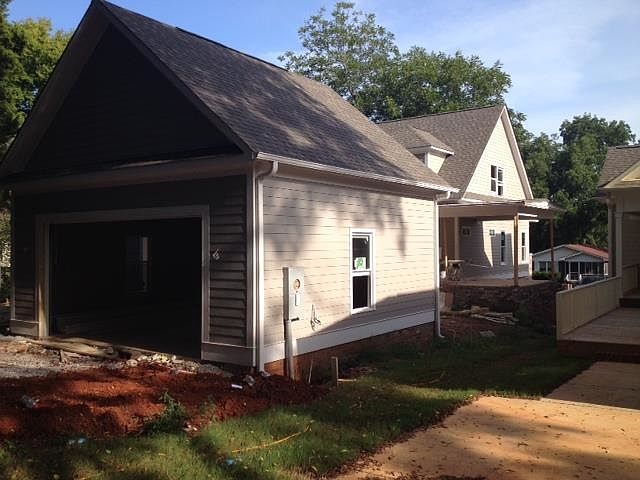 2nd image of 1408 Randolph Ave