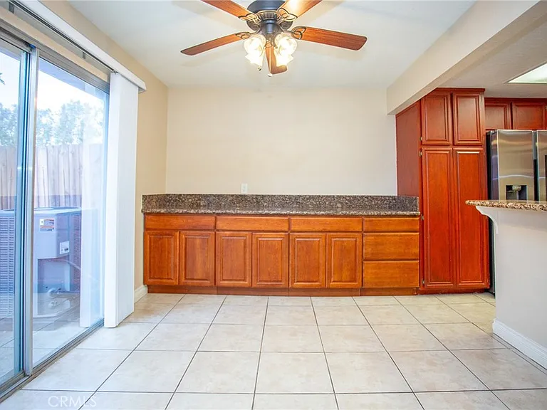 1653 Toyon Pl — Photo 6