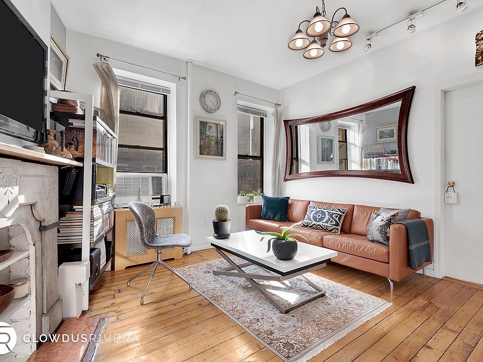 1st image of 375 W 46th St APT 3e