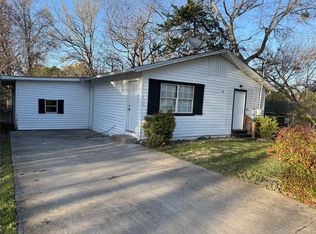 907 Thatcher St, Denison, TX 75020