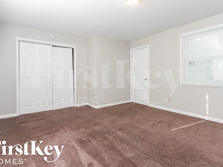 10207 Catalina Dr — Photo 7