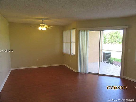 5th image of 2641 SE 19th Ct #102-D