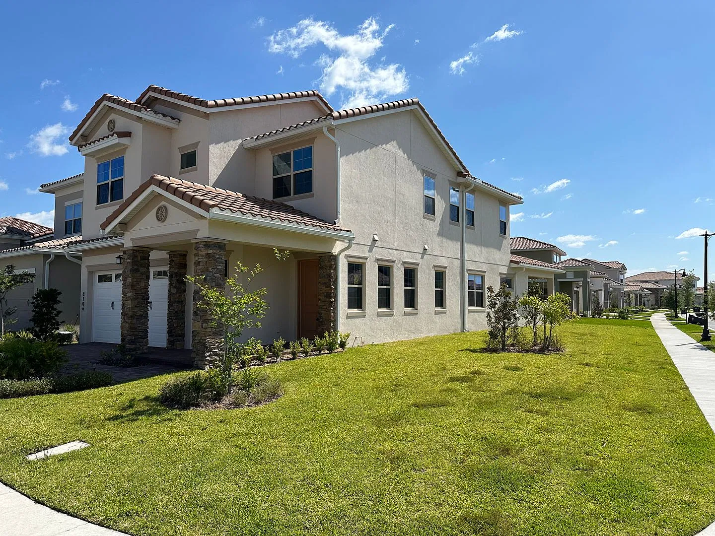 Beautiful 4 bed 3.5 bath home! — Photo 2