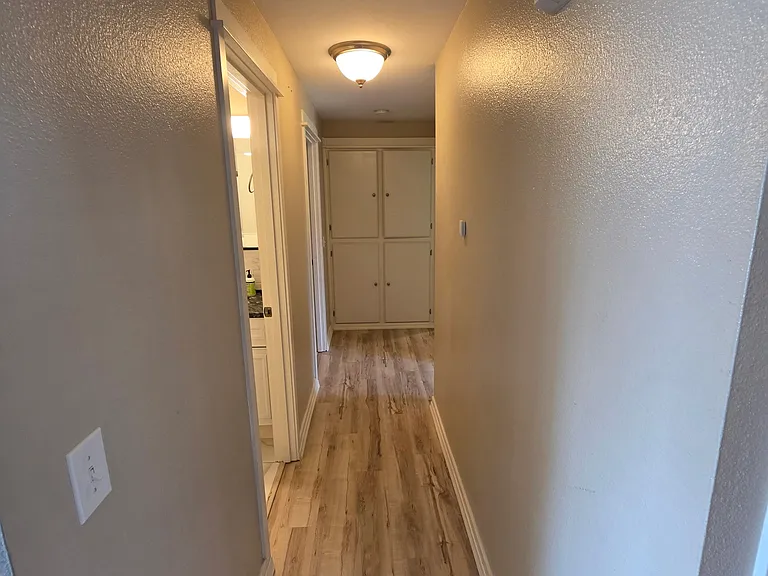 4792 Wren Ct NE — Photo 11