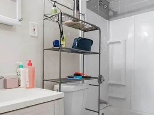 36 Bellvista Rd APT 36, Boston, MA 02135