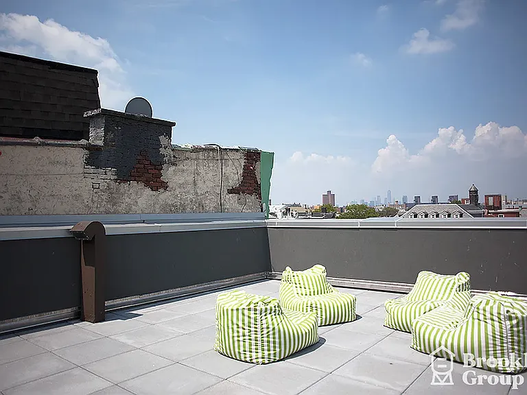 18 Stanhope St #2G — Photo 16
