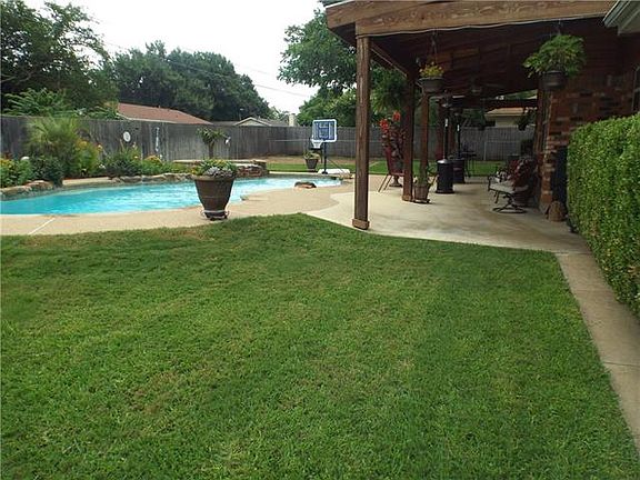 4th image of this home