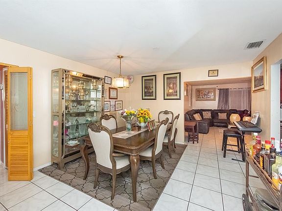 4th image of 5414 SW 22nd Street