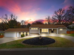 7115 Fernbrook Dr, Saint Louis, MO