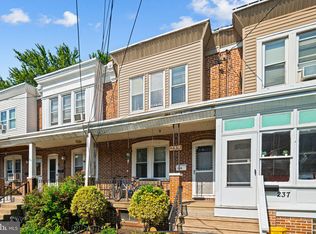 239 Cedar Ave, Woodlynne, NJ 08107