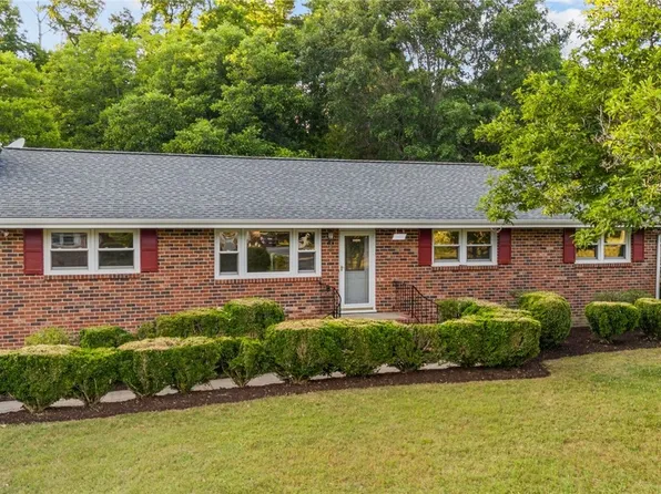 2404 Roland Rd, South Prince George, VA 23805