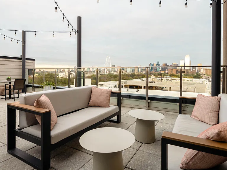 Rooftop Lounge