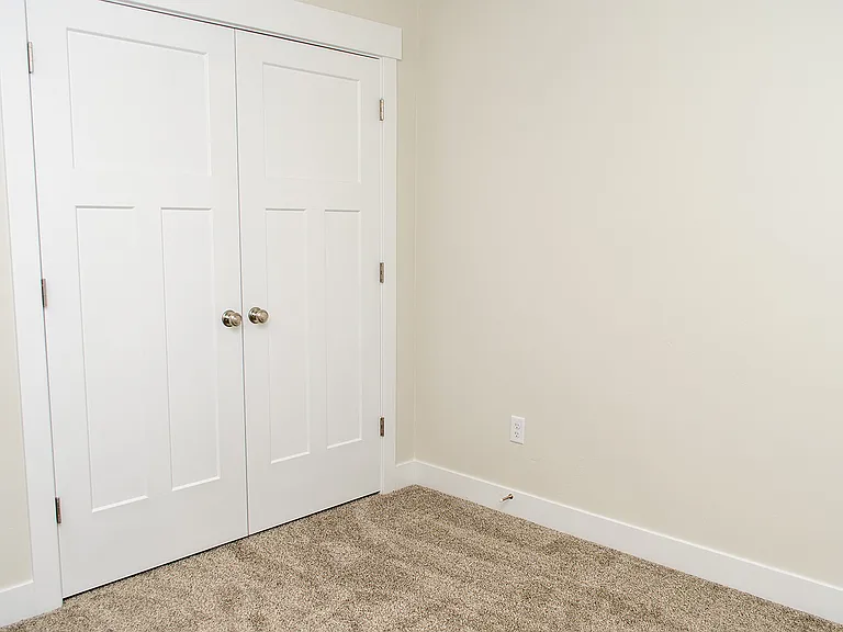 382 N 100 W #1 — Photo 18