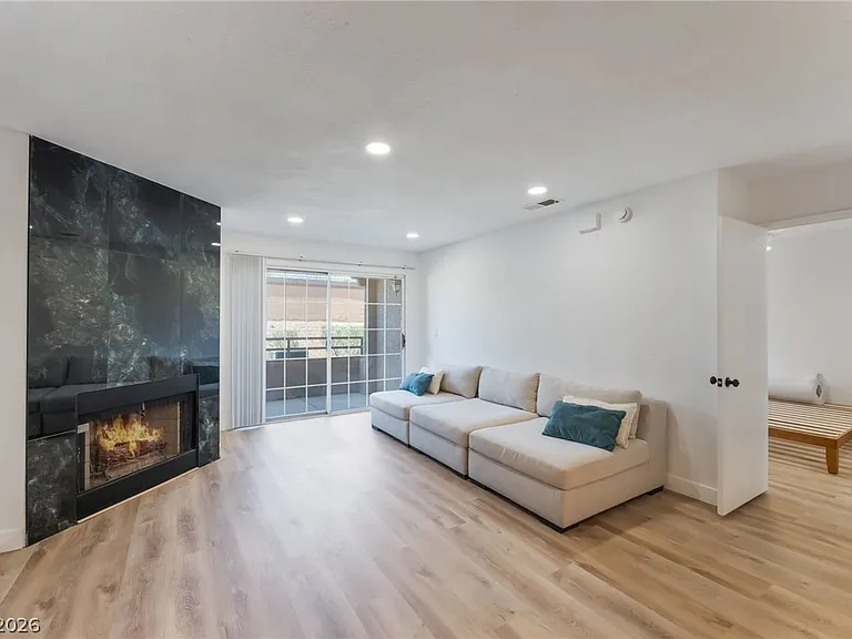2200 Fort Apache Rd #1013 — Photo 5