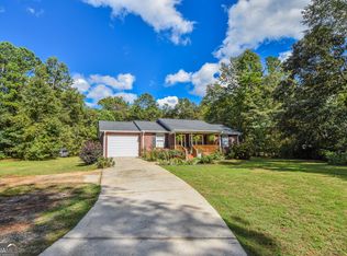 523 Bucksnort Rd, Griffin, GA 30224