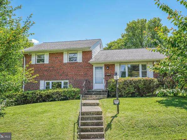 12102 Hunters Ln, Rockville, MD 20852