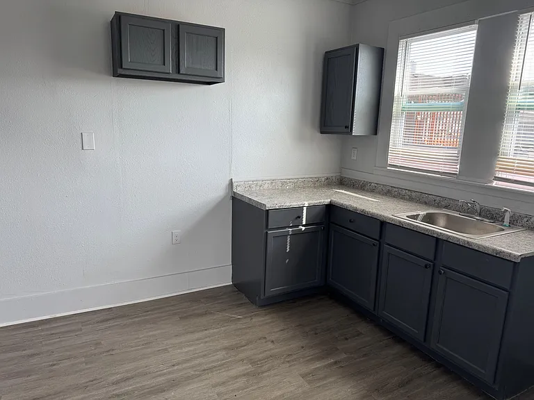 3724 Wager St #3-3726-A1 — Photo 3