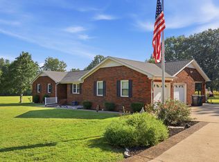 1040 S Gum Springs Rd, Paducah, KY 42001