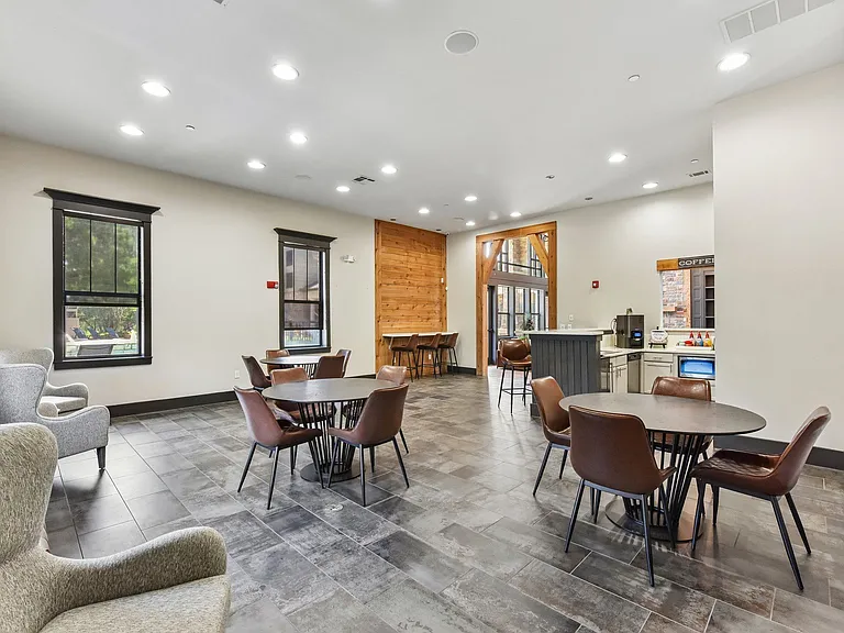Las Brisas Apartments | Homes for rent in Round Rock, Texas