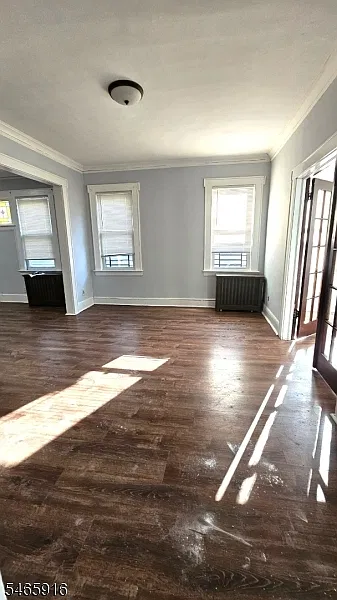 3 bed, 1.0 bath, $2,500 — Photo 3