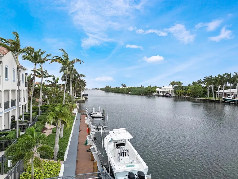3028 Waterside Cir — Photo 46