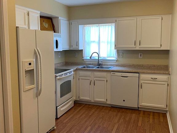 4th image of 9005 Antler Ct