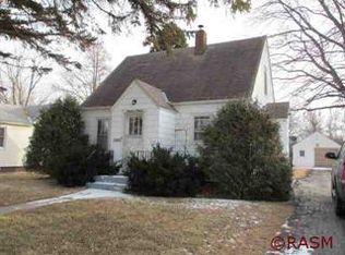 1316 10th Ave N, Saint James, MN 56081