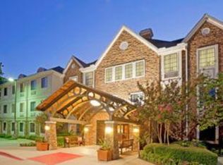 1201 Executive Cir, Irving, TX 75038
