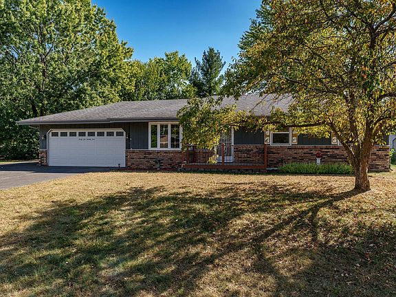 2nd image of 4625 Comet Dr