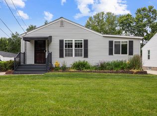 46320 Middle Ridge Rd, Amherst, OH 44001