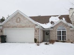 8815 Brittany Dr, Louisville, KY 40220