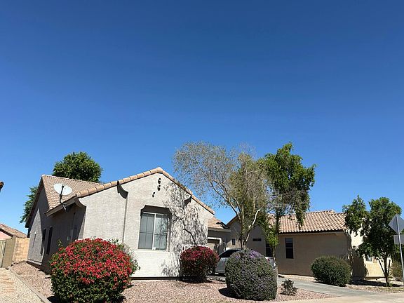 3rd image of 1520 E Gary Way
