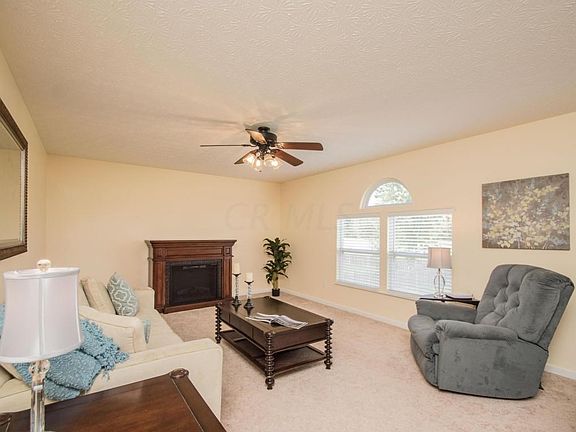 3rd image of 3965 Creekwood Dr