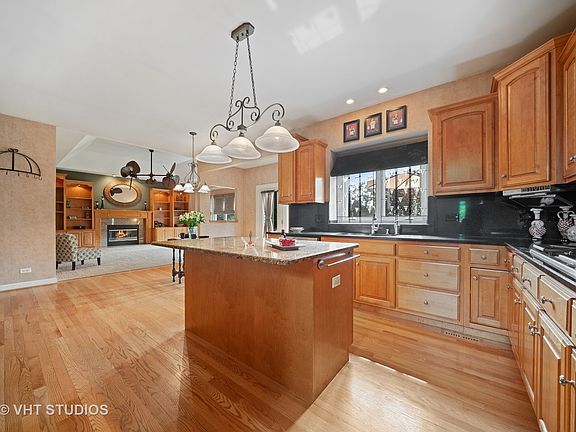 5th image of 12758 S Barrow Ln