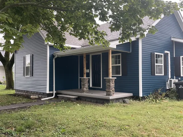 1032 Walnut St, Lapel, IN 46051