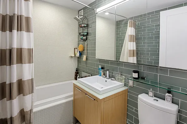 Rented by Douglas Elliman | media 8