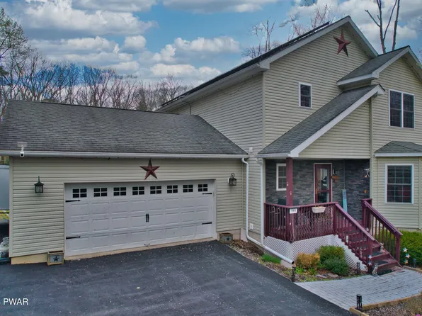 111 Onandaga Rd, Shohola, PA 18458
