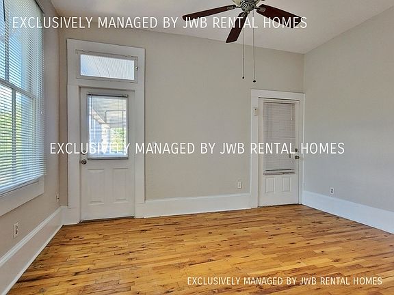 3rd image of 1309 N Market St APT 3