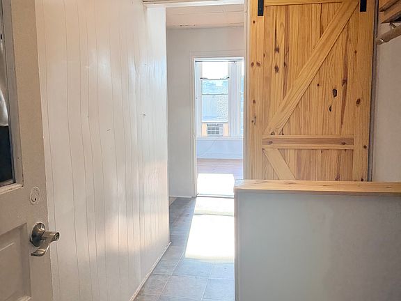3rd image of 3 N Main St Suite 5