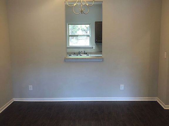 5th image of 3015 Bonnes Dr