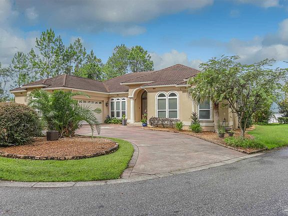 3rd image of 2039 Crown Pointe Blvd