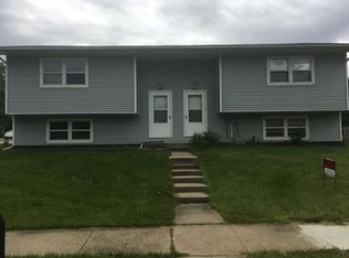 3923 Convair Ln, Cedar Falls, IA 50613
