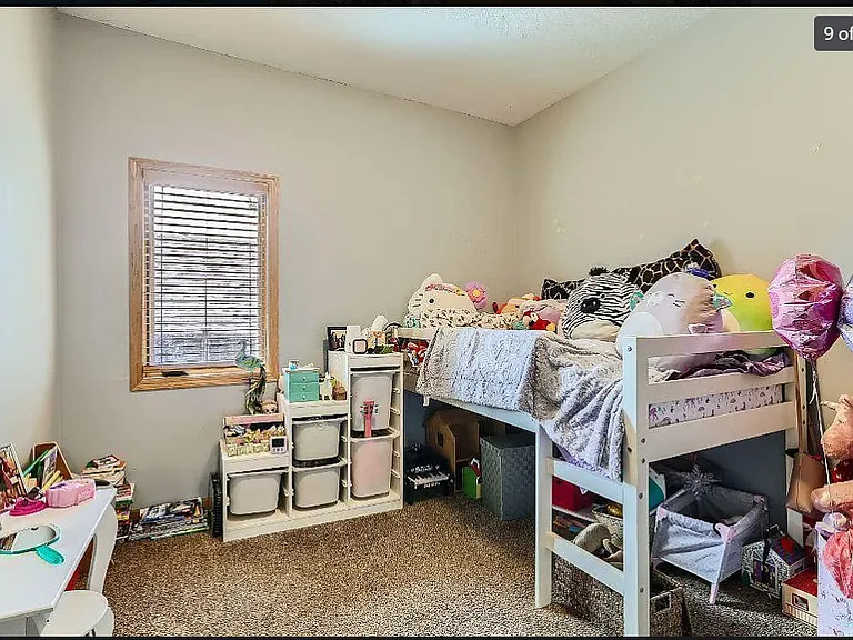 2406 Lincoln St NE — Photo 11