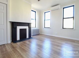 156 Engert Ave APT 3R, Brooklyn, NY 11222