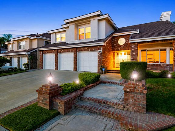 3rd image of 27364 Landon Pl