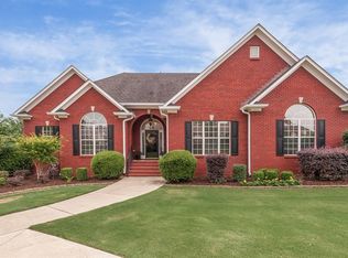 2740 Oakleaf Cir, Helena, AL 35022