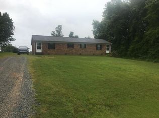 155 Thore Dr #B, Lexington, NC 27292