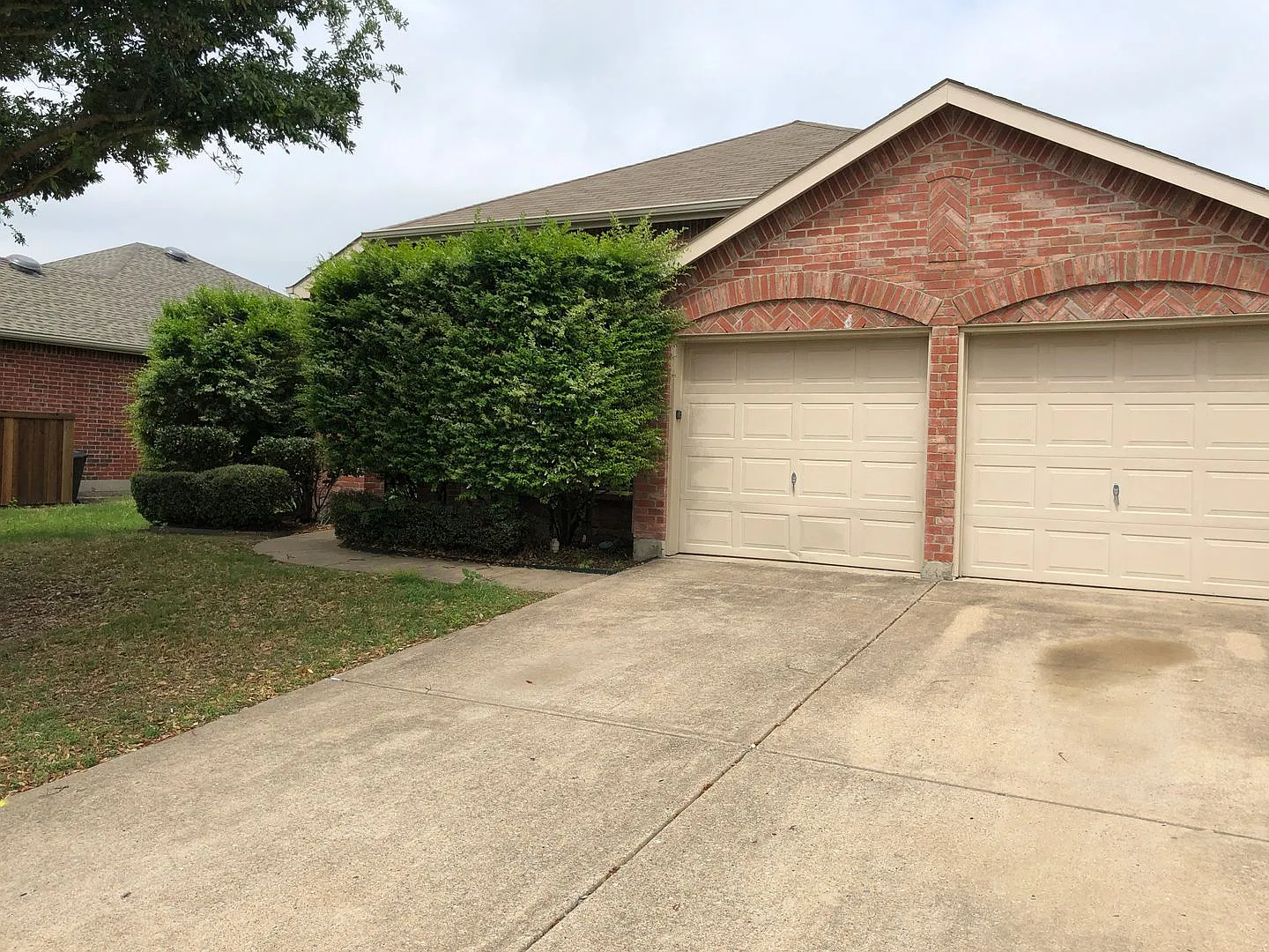 Adorable 3-2-2 in Trails of Chesnut Meadow in Forney! — Photo 2