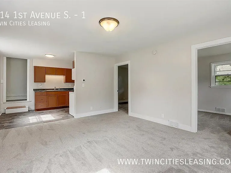 614 1st Ave S #1 — Photo 4