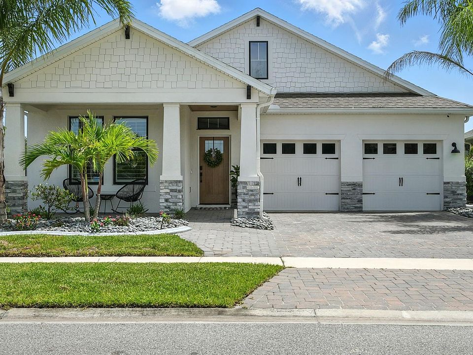1st image of 3019 Borassus Dr